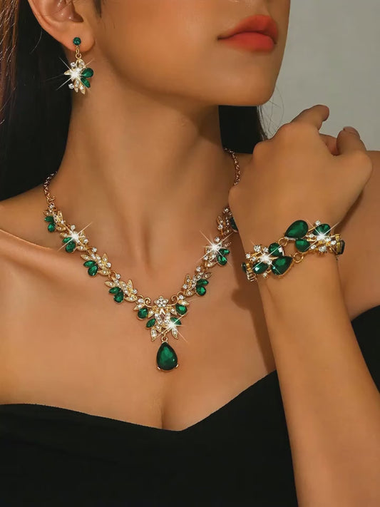 Emerald Elegance Jewelry Set – 3-Piece Statement Collection